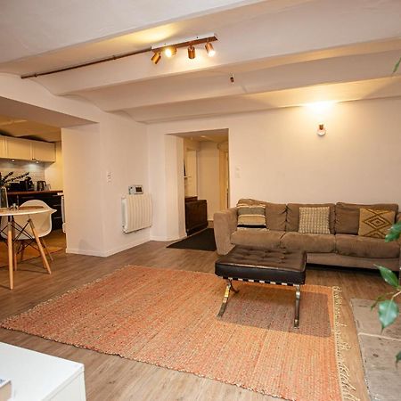 Beautiful Converted One Bedroom Apartment Carcassonne Exterior foto